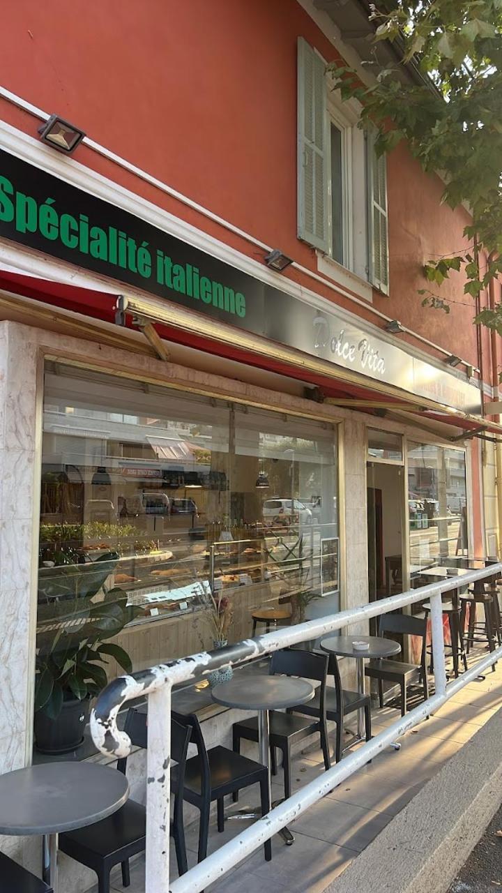 Studio De 14M2 Dans Une Maison Cagnes-sur-Mer Exterior foto