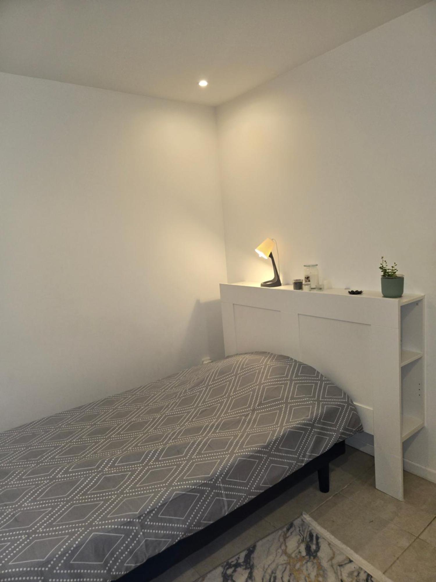 Studio De 14M2 Dans Une Maison Cagnes-sur-Mer Exterior foto